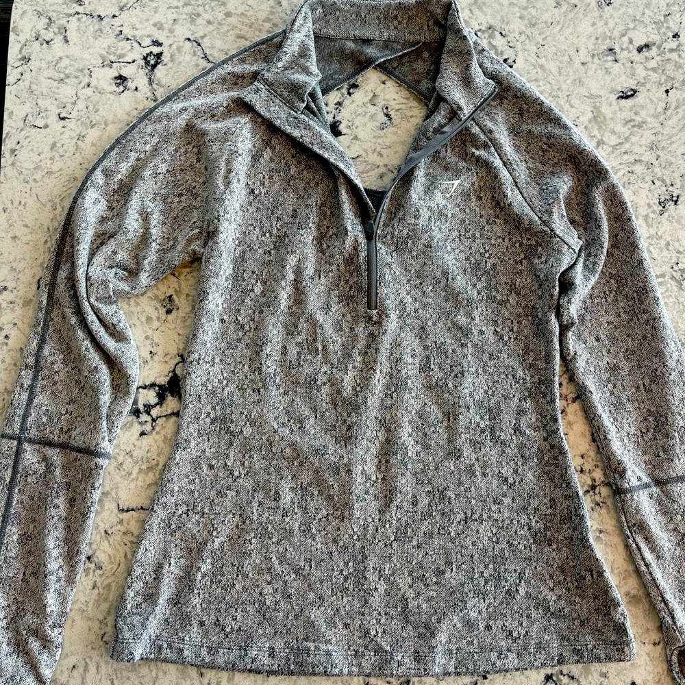 Gymshark women’s grey half zip NWOT size M
